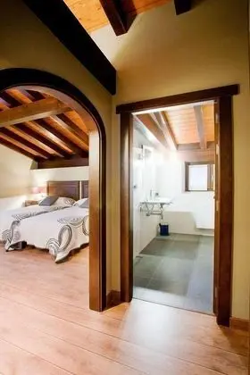 Tek Büyük veya İki Ayrı Yataklı Oda, Balkon