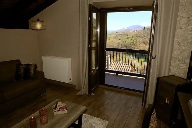 Tek Büyük Yataklı Oda, Balkon, Dağ Manzaralı