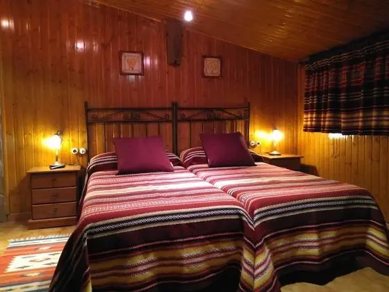Tek Büyük Yataklı Oda, 1 Çift Kişilik veya 2 Tek Kişilik Yatak, Ortak Banyo