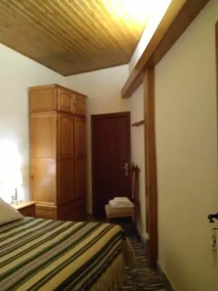 Tek Büyük Yataklı Oda, 1 Çift Kişilik veya 2 Tek Kişilik Yatak, Ortak Banyo