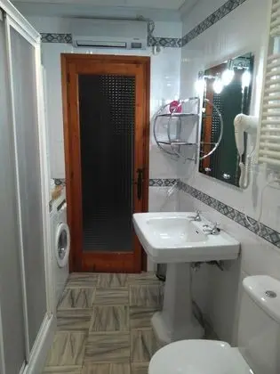 Tek Büyük Yataklı Oda, 1 Çift Kişilik veya 2 Tek Kişilik Yatak, Ortak Banyo