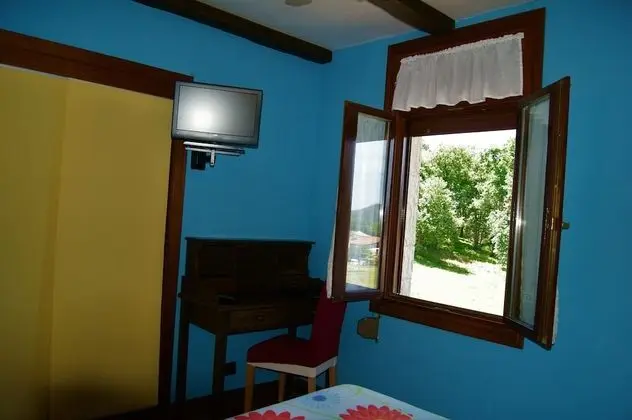 Oda, Banyolu/Duşlu, Dağ Manzaralı