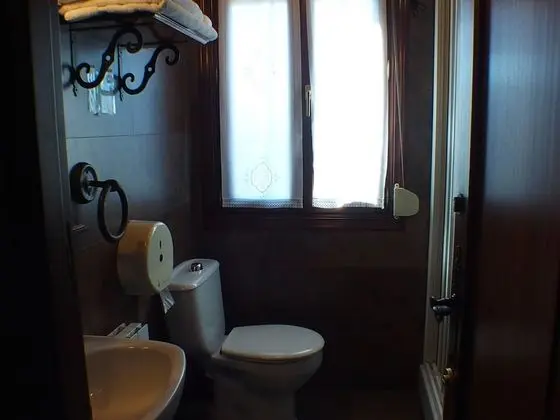 Oda, Banyolu/Duşlu, Dağ Manzaralı