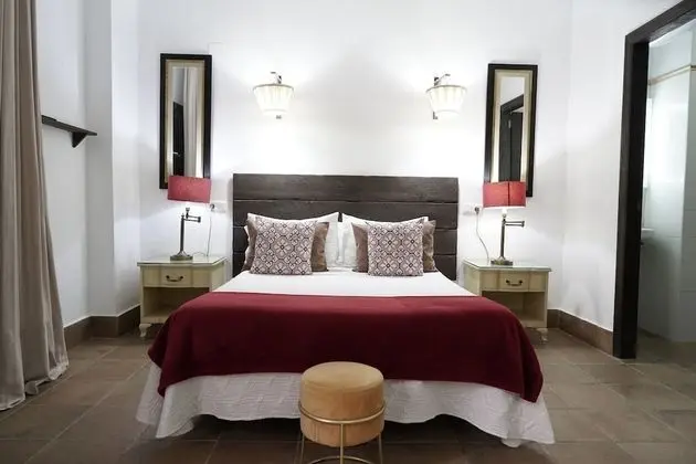 Standard Dört Kişilik Oda, Şehir Manzaralı