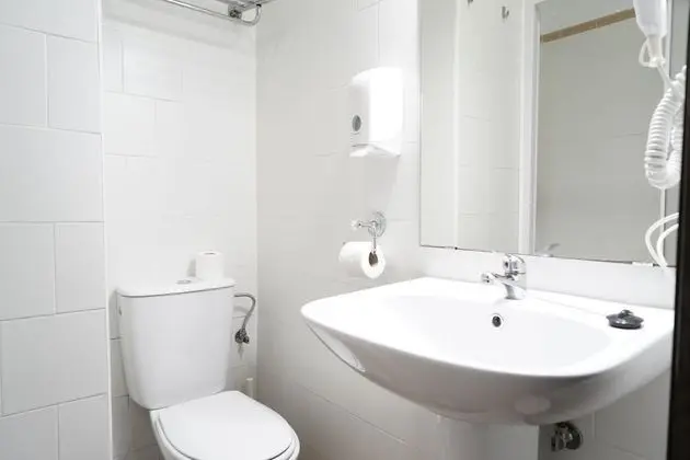 Standard Dört Kişilik Oda, Şehir Manzaralı