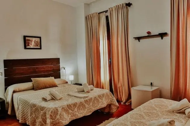 Standard Dört Kişilik Oda, Şehir Manzaralı