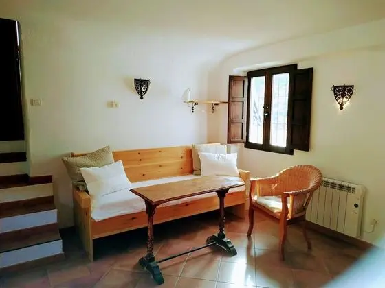 Comfort Tek Büyük Yataklı Oda