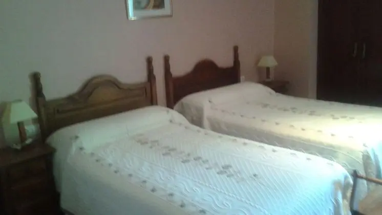 Tek Büyük Yataklı Oda, Dağ Manzaralı