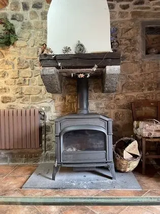 Kır Evi, Banyolu/Duşlu, Dağ Manzaralı