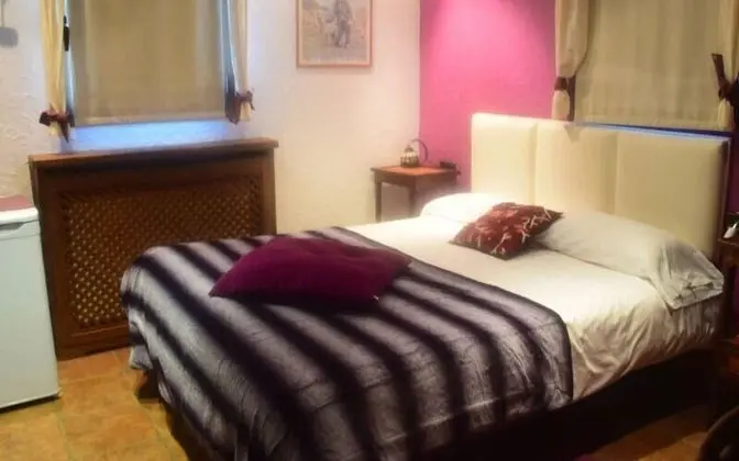 Dört Kişilik Oda, Vadi Manzaralı
