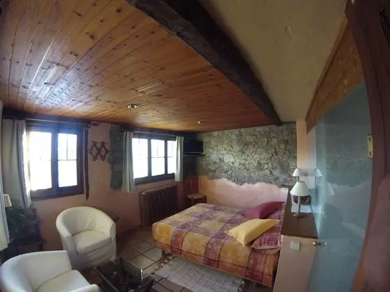 Superior Tek Büyük Yataklı Oda, Sıcak Su Havuzu, Dağ Manzaralı