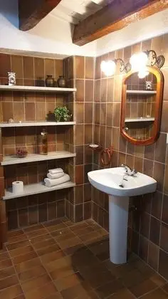 Üç Kişilik Oda, Özel Banyo