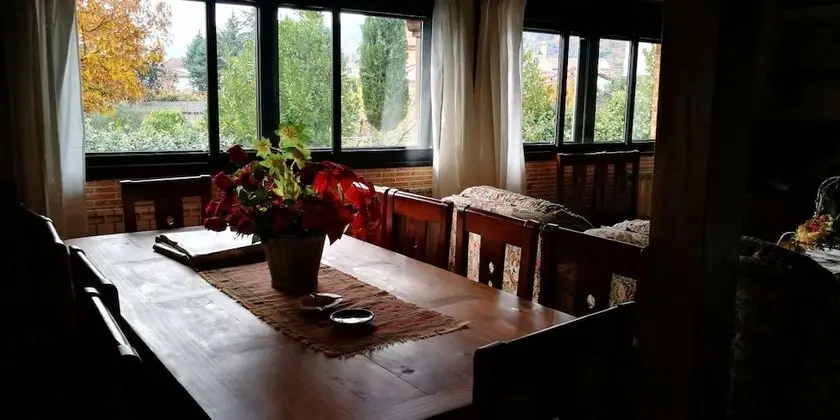 Ev, 5 Yatak Odası, Kişiye Özel Havuzlu