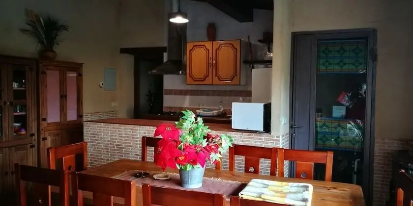 Ev, 5 Yatak Odası, Kişiye Özel Havuzlu