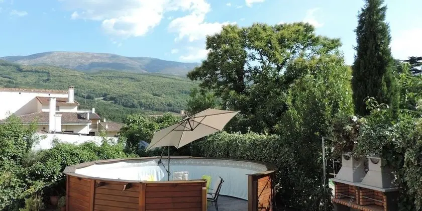 Ev, 5 Yatak Odası, Kişiye Özel Havuzlu