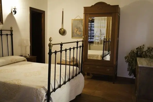 Tek Büyük Yataklı Oda, Dağ Manzaralı (IV)