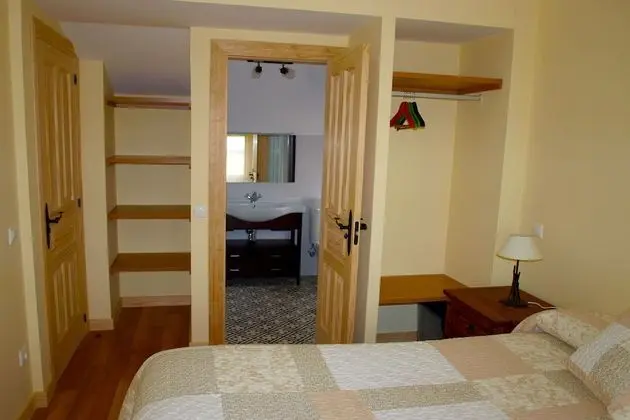 Tek Büyük Yataklı Oda, Ortak Banyo