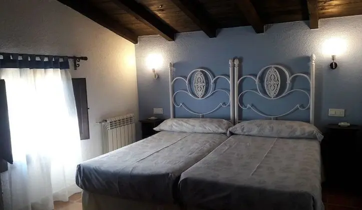 Kır Evi, 4 Yatak Odası, Kişiye Özel Havuzlu