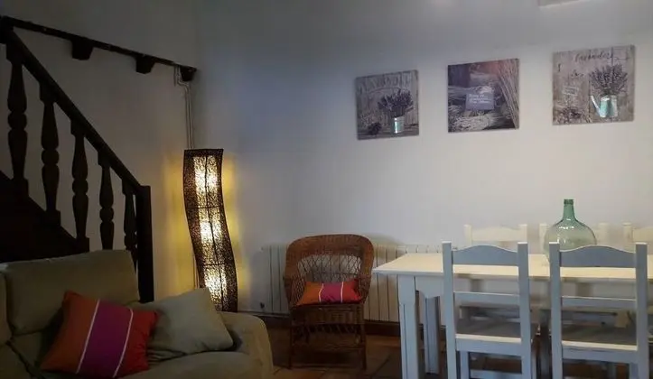 Kır Evi, 4 Yatak Odası, Kişiye Özel Havuzlu