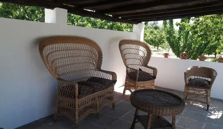 Kır Evi, 4 Yatak Odası, Kişiye Özel Havuzlu