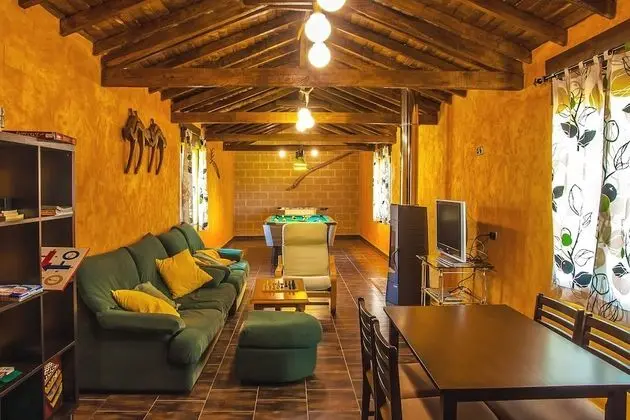 Ev, 5 Yatak Odası, Kişiye Özel Havuzlu