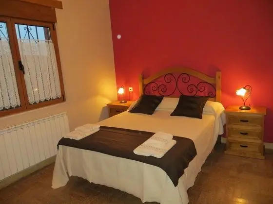 Ev, 5 Yatak Odası, Kişiye Özel Havuzlu