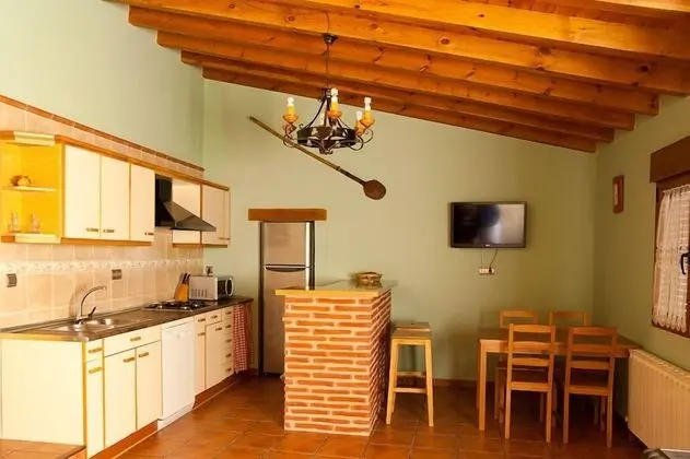 Ev, 5 Yatak Odası, Kişiye Özel Havuzlu