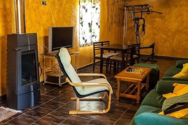 Ev, 5 Yatak Odası, Kişiye Özel Havuzlu