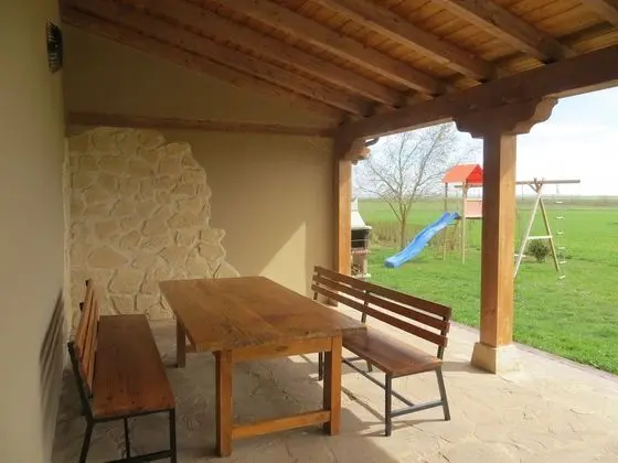 Ev, 5 Yatak Odası, Kişiye Özel Havuzlu