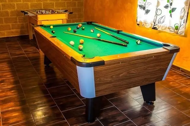 Ev, 5 Yatak Odası, Kişiye Özel Havuzlu