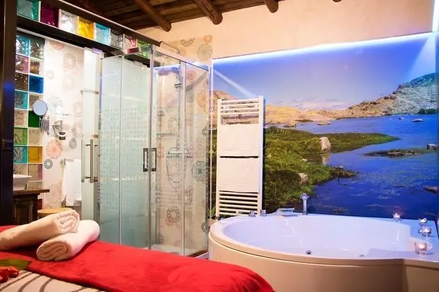 Romantic Stüdyo Süit, Jakuzi