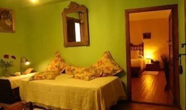 Family Oda (Suite La Vega)