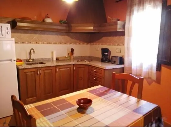 Tek Büyük Yataklı Oda, 1 Çift Kişilik Yatak