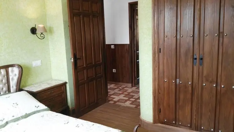 Ev, 5 Yatak Odası, Kişiye Özel Havuzlu