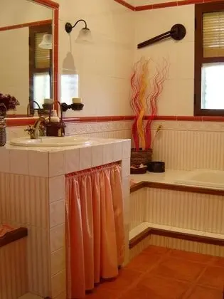 Kır Evi, 3 Yatak Odası, Kişiye Özel Havuzlu