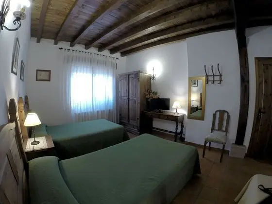 Standard Üç Kişilik Oda, 3 Tek Kişilik Yatak