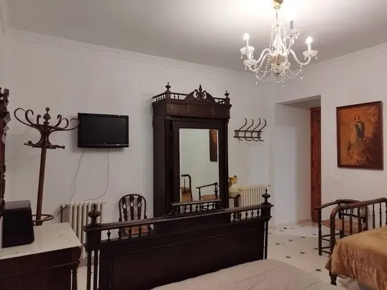 Family Üç Kişilik Oda (7)