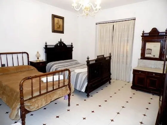 Family Üç Kişilik Oda (7)