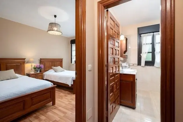 Ev, 4 Yatak Odası, Avlu