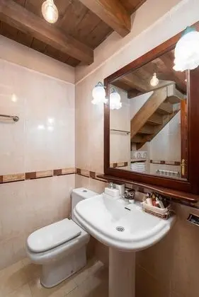 Ev, 4 Yatak Odası, Avlu