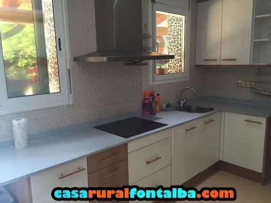 Ev, 5 Yatak Odası, Sigara İçilmez, Kişiye Özel Havuzlu (1)