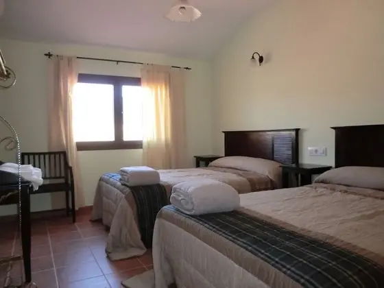 Grand Tek Büyük Yataklı Oda