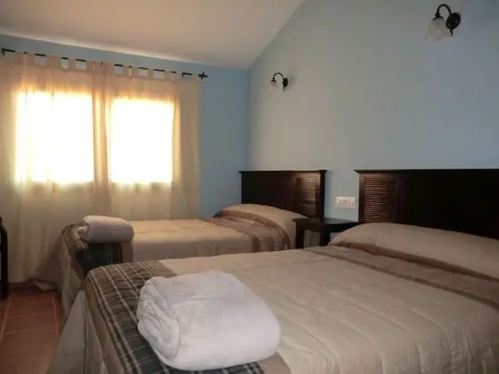 Grand Tek Büyük Yataklı Oda