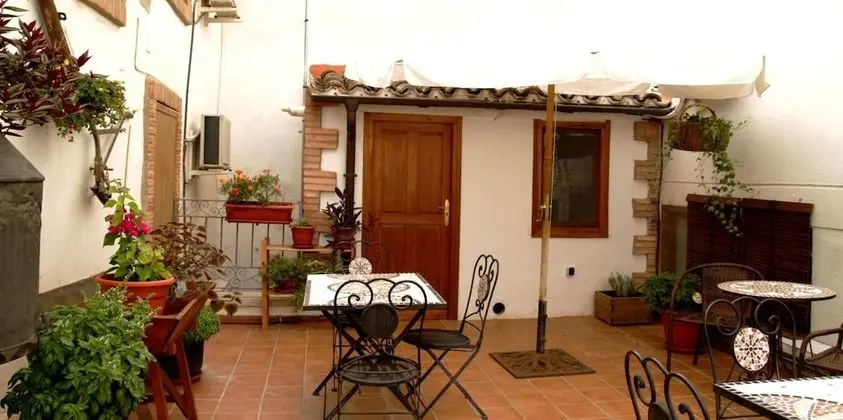 Üç Kişilik Oda, Özel Banyo