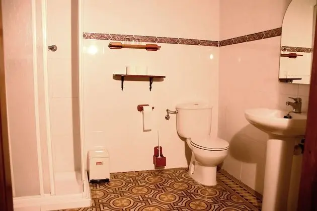 Üç Kişilik Oda, Özel Banyo