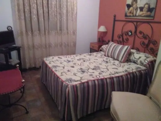 Tek Büyük Yataklı Oda