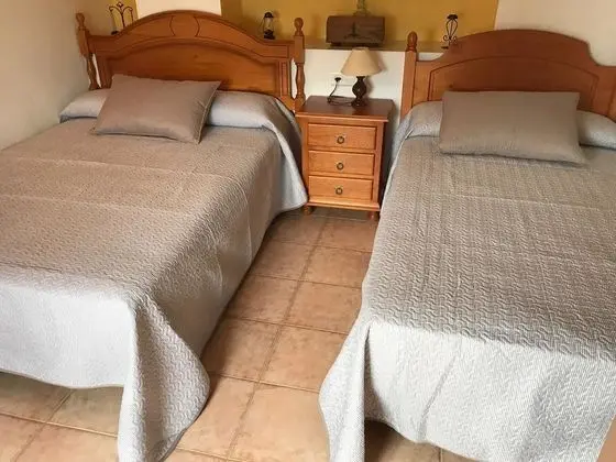 Ev, 4 Yatak Odası, Kişiye Özel Havuzlu