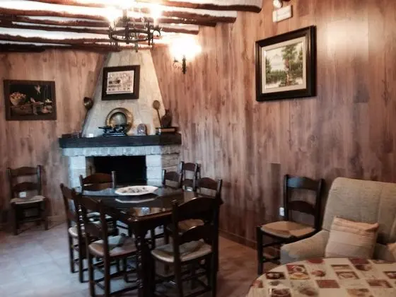 Ev, 4 Yatak Odası, Kişiye Özel Havuzlu