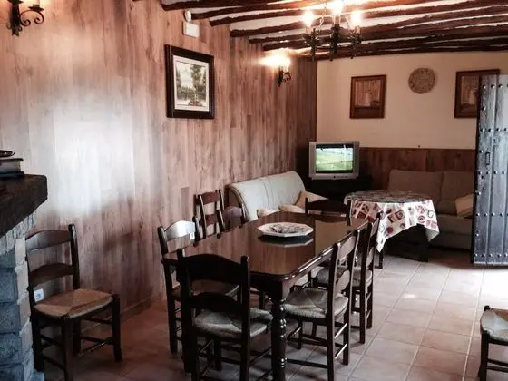 Ev, 4 Yatak Odası, Kişiye Özel Havuzlu