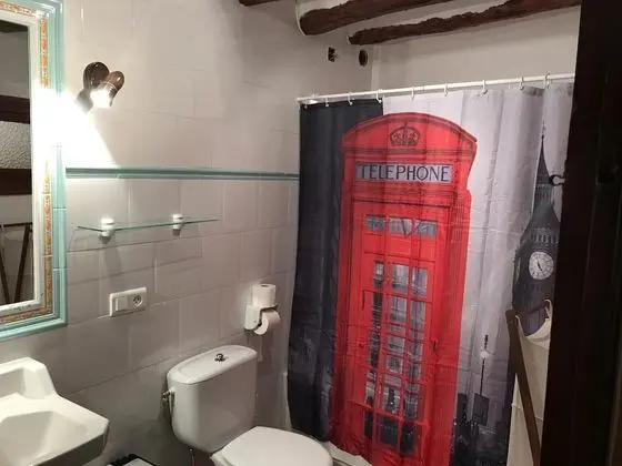 Ev, 4 Yatak Odası, Kişiye Özel Havuzlu